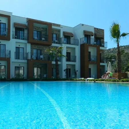 Liona & Отель 3*