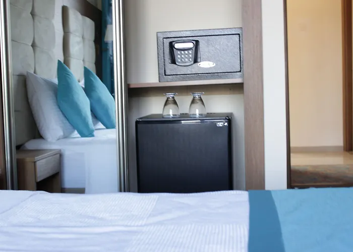 Liona & Гюндоган