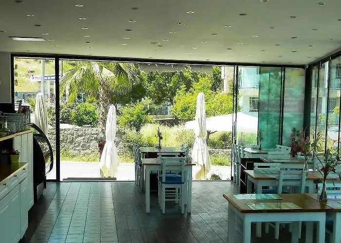 Liona & Гюндоган