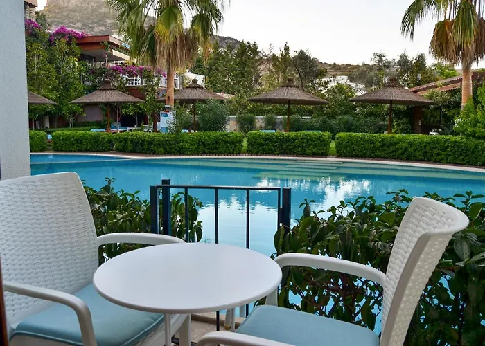 Liona & Otel Gündoğan