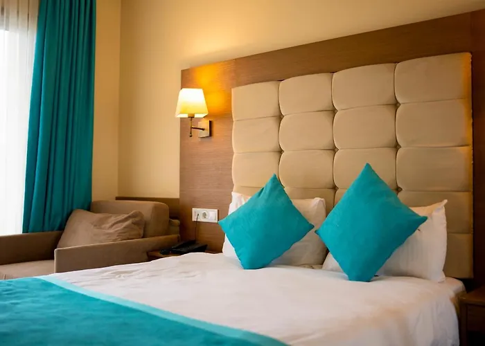 Liona & Hotel Gundogan (Bodrum)