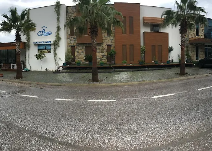 Liona & Gundogan (Bodrum)